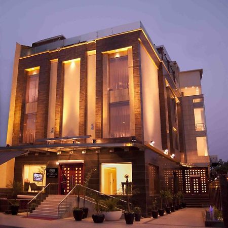 Hotel Eternity New Delhi Exterior photo